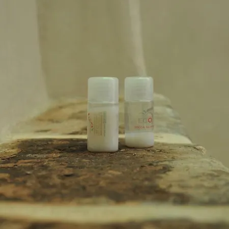 Vico Degli Ebrei - - Rooftop Jacuzzi 招待所 4*