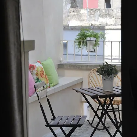 Vico Degli Ebrei - - Rooftop Jacuzzi 招待所 莱韦拉诺