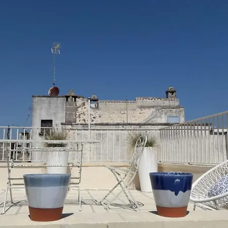 Vico Degli Ebrei - - Rooftop Jacuzzi *