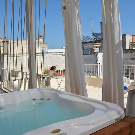 Vico Degli Ebrei - - Rooftop Jacuzzi Vendégház 4*