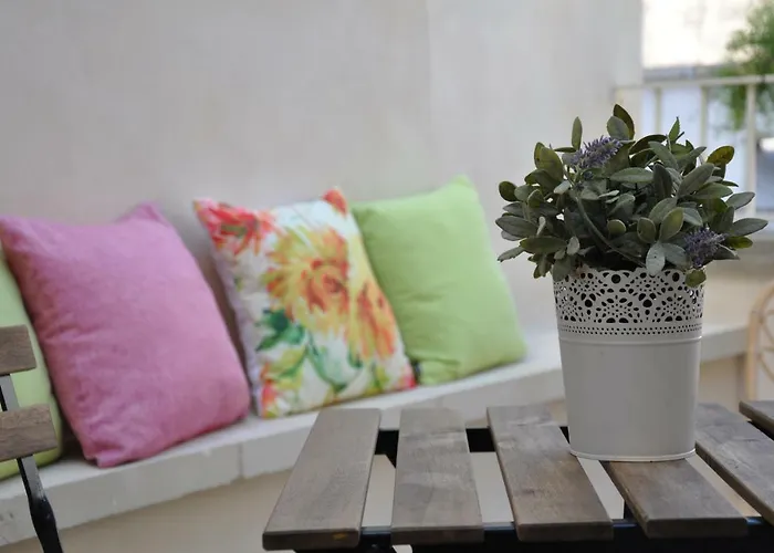 Vico Degli Ebrei - - Rooftop Jacuzzi 4*