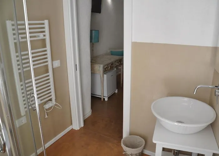 Vico Degli Ebrei - - Rooftop Jacuzzi Pensionat